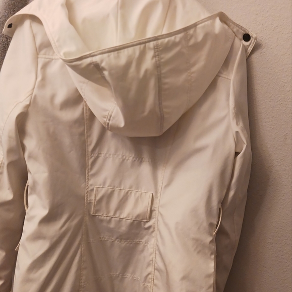 Jessica Simpson winter coat from Macy's. Gently worn. Mid length. - Picture 4 of 6